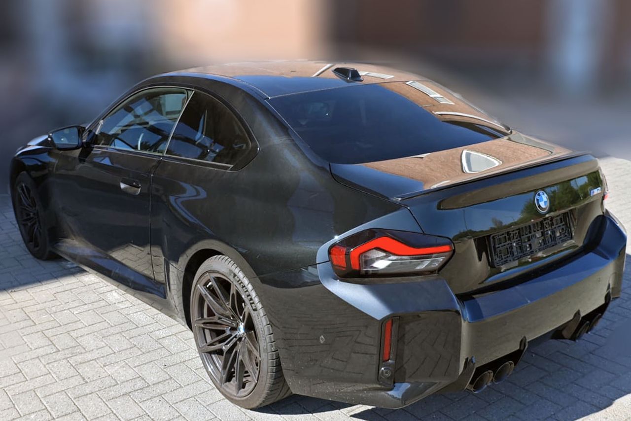 Fot. Straż Graniczna. Luksusowe BMW dzień po kradzieży z Polski było już w kontenerze w Belgii