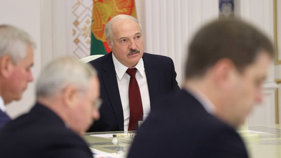 Białoruś otwiera granice dla przemytu towarów objętych sankcjami