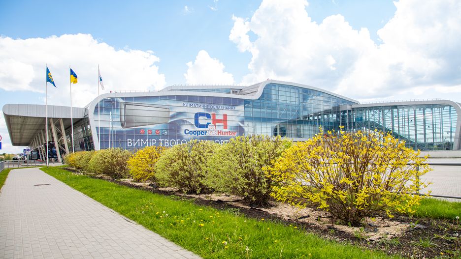 Port lotniczy we Lwowie