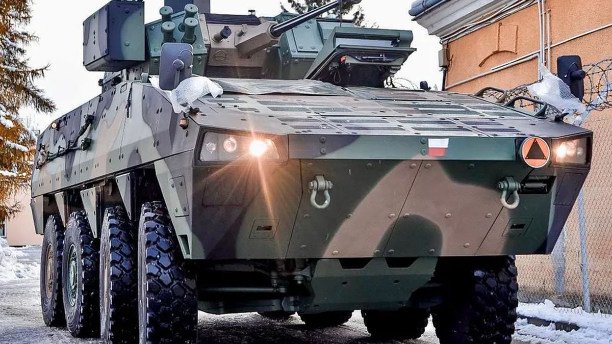 KTO Rosomak z wieżą ZSSW-30