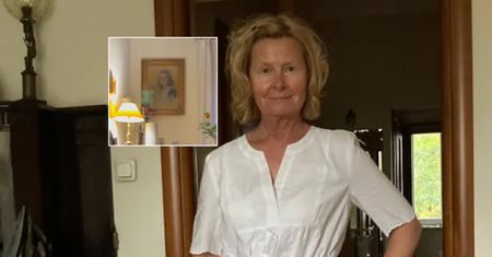 Tak żyje Barbara Bursztynowicz. Drewniana rezydencja pełna obrazów