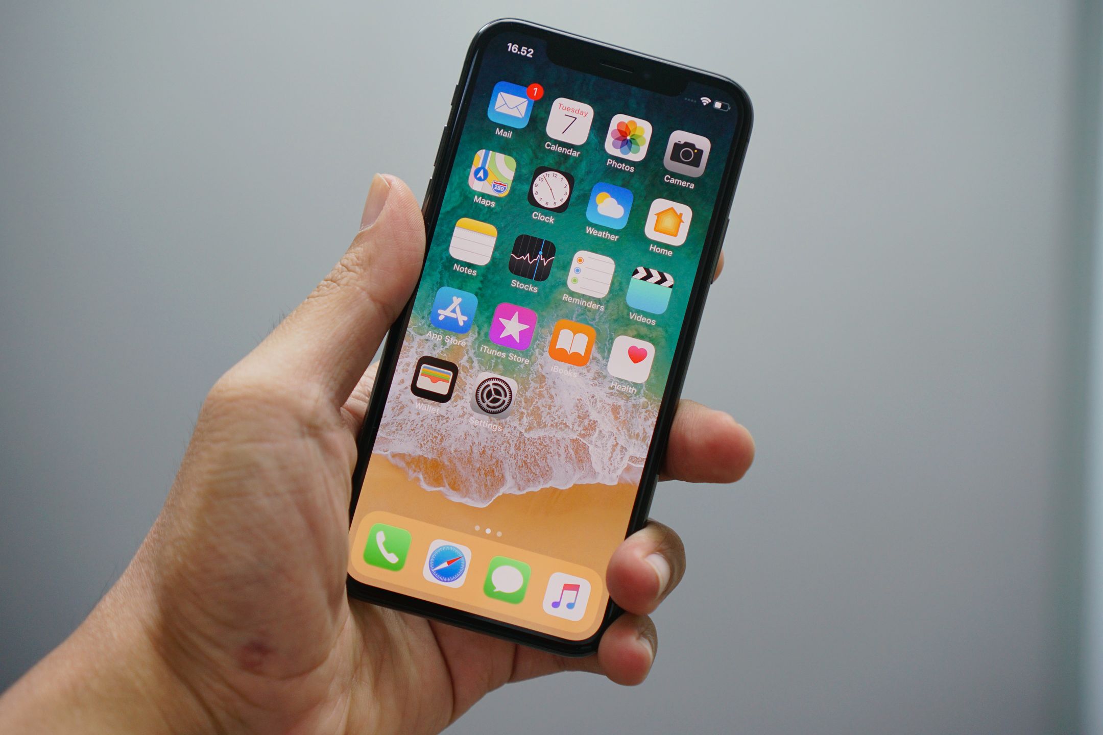iPhone 11 Pro też ma problemy z zielonym ekranem. Klątwa? 3