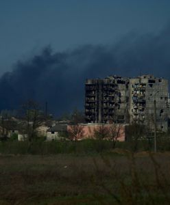 Wojna w Ukrainie. Podsłuchali rozmowę rosyjskiego żołnierza. "Zostaniemy w Ukrainie dłużej" [RELACJA NA ŻYWO]