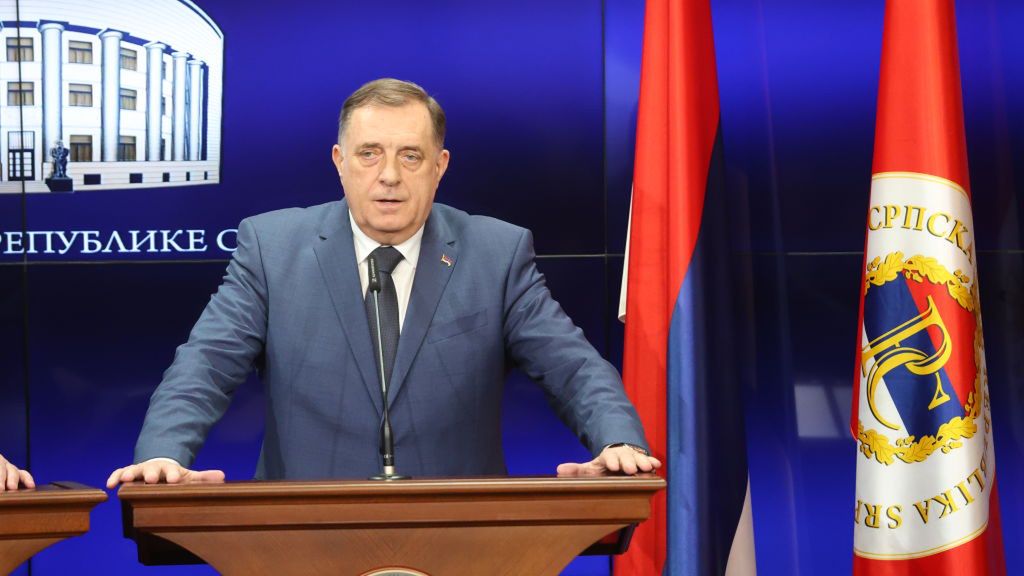 Aleksandar Vucic - Milorad Dodik joint press conference in Bosnia and Herzegovina
BANJA LUKA, BOSNIA AND HERZEGOVINA - FEBRUARY 26: Serbian President Aleksandar Vucic (not seen) and Serb leader Milorad Dodik hold a joint press conference in Banja Luka, Bosnia and Herzegovina on February 26, 2025. Dodik, who is also President of Republika Srpska (RS), one of the two entities in the country, was sentenced in prison and a six-year political ban for flouting decisions by the envoy who implements the landmark 1995 Dayton Peace Agreement. (Photo by Miomir Jakovljevic/Anadolu via Getty Images)
Anadolu
serb leader, aleksandar vucic, serbian president, joint press conference