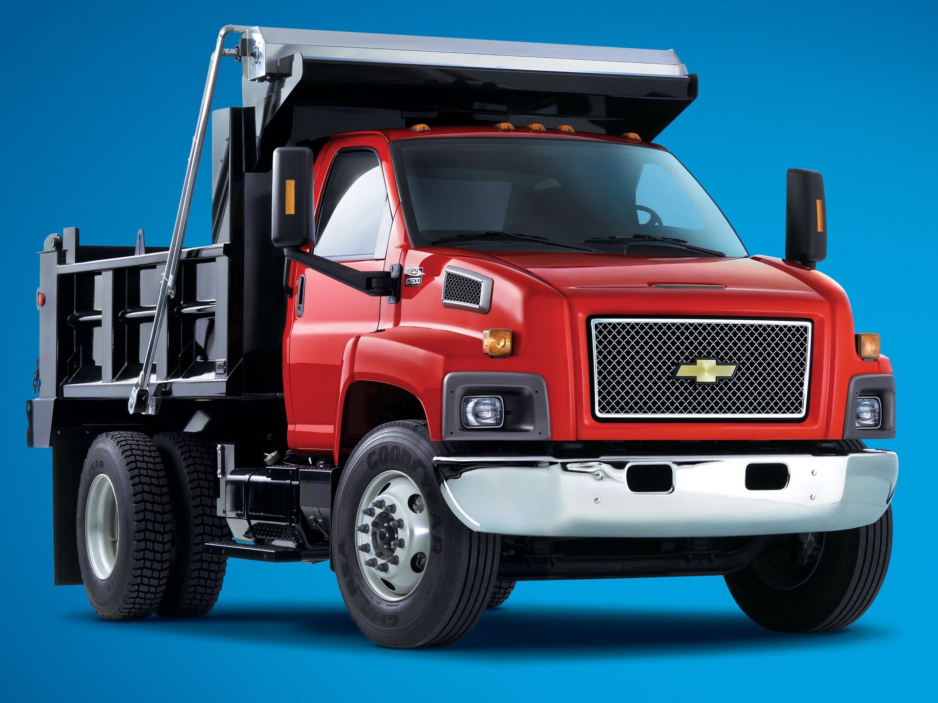 Typowy pojazd zbudowany na platformie GMT560, czyli ciężarówka Chevrolet Kodiak C7500 o dużej ładowności