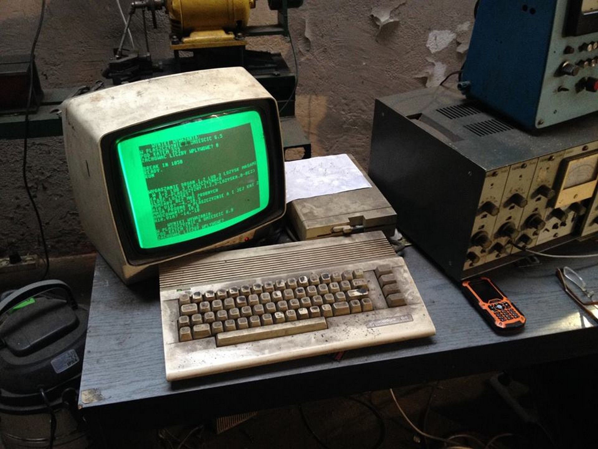 Polski C64 zadziwił świat i jest jak wyrzut sumienia. Pracuje od 26 lat bez przerwy - na pohybel moralnemu starzeniu 1