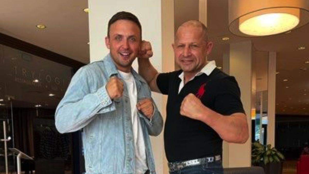 Jacek Murański (z prawej) wraca do oktagonu