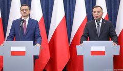 Rząd przeznaczy 212 mld zł na walkę ze skutkami gospodarczymi koronawirusa. "To nawet nie jest plaster na krwawiącą ranę"