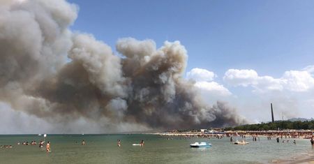 Ludzie uciekają z plaż. Dramat we Włoszech