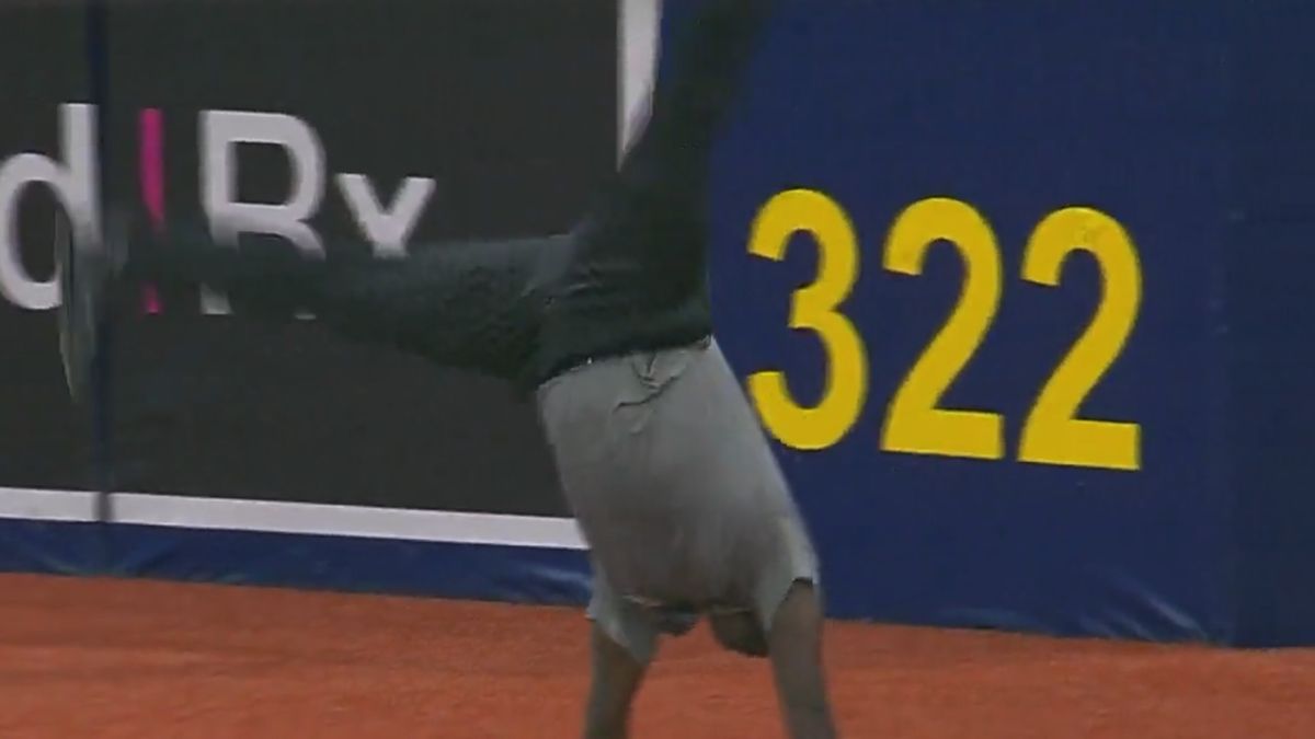 Taniec ochroniarza stał się hitem