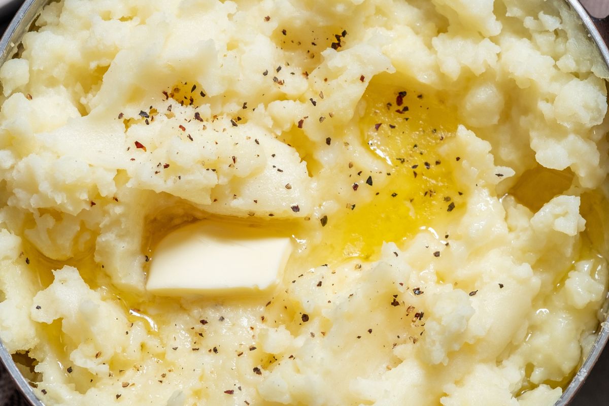 Ostatnio dodałam do ziemniaków. Puree wyszło pyszne i kremowe jak nigdy wcześniej
