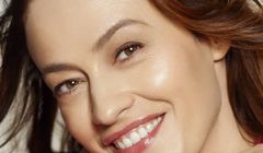 Magdalena Różczka reklamuje klinikę medycyny estetycznej