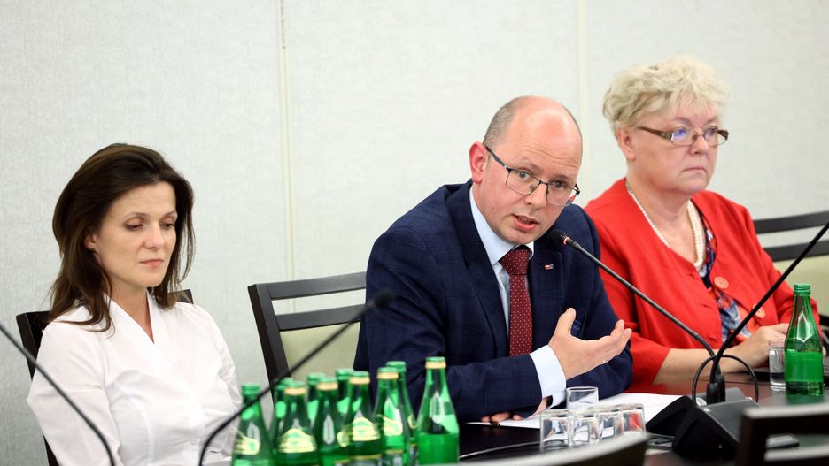 Błażej Kmieciak odchodzi ze stanowiska.