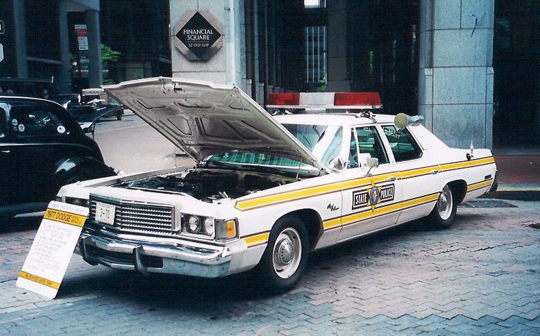 1977 Dodge Royal Monaco Illinois State Police