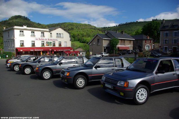 Peugeot 205 turbo 16 - historia