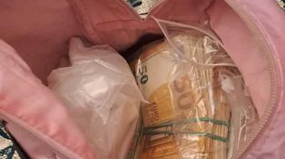 Wyrzuciła 50 tys. euro na śmietnik. Szczęśliwy finał historii