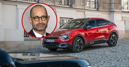 Skąd taki nacisk na elektryki? Szef Citroëna wyjaśnia sytuację rynkową