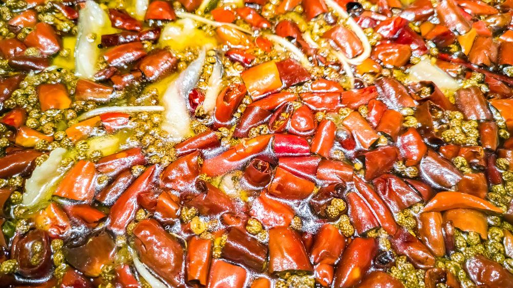 Potrawy bogate w papryczki chili sprzyjają tyciu? Zaskakujące badanie