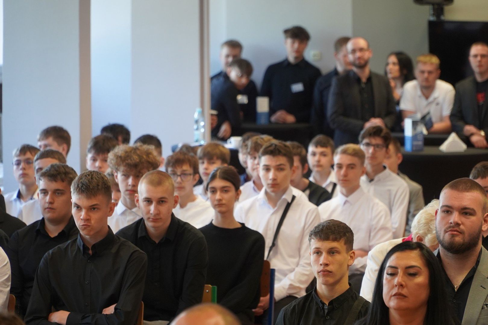 Uroczyste odznaczenie sztandaru Zespołu Szkół Techniczno-Elektronicznych w Kaliszu