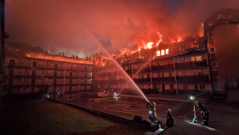 Gigantyczny pożar w podwarszawskich Ząbkach