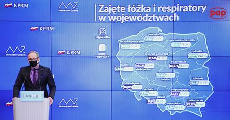 Obostrzenia do 18 kwietnia. Zbyt poważna sytuacja w szpitalach. Co nas czeka?