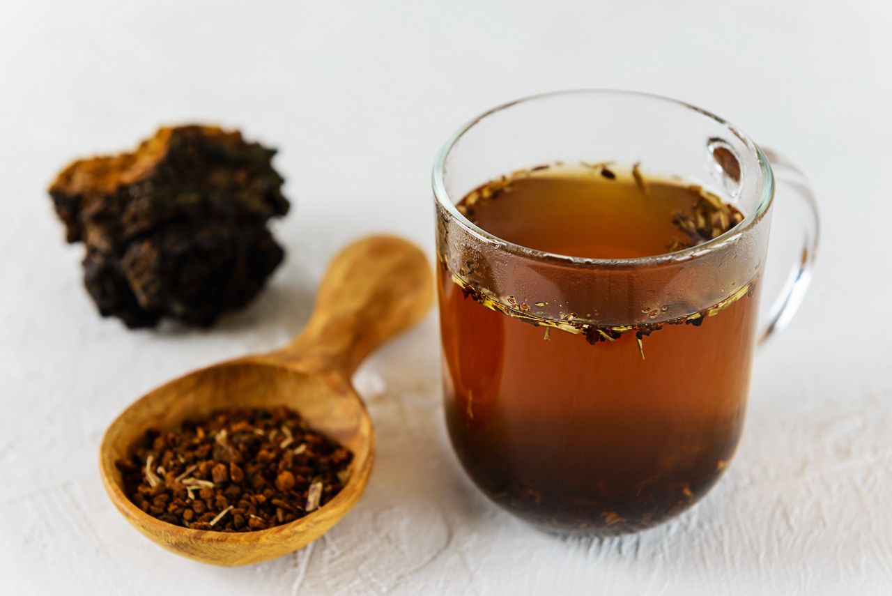 Herbata z grzybów to totalny hit. Pij regularnie, a spowolnisz procesy starzenia