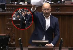 Awantura w Sejmie. Błaszczak ruszył do posła KO