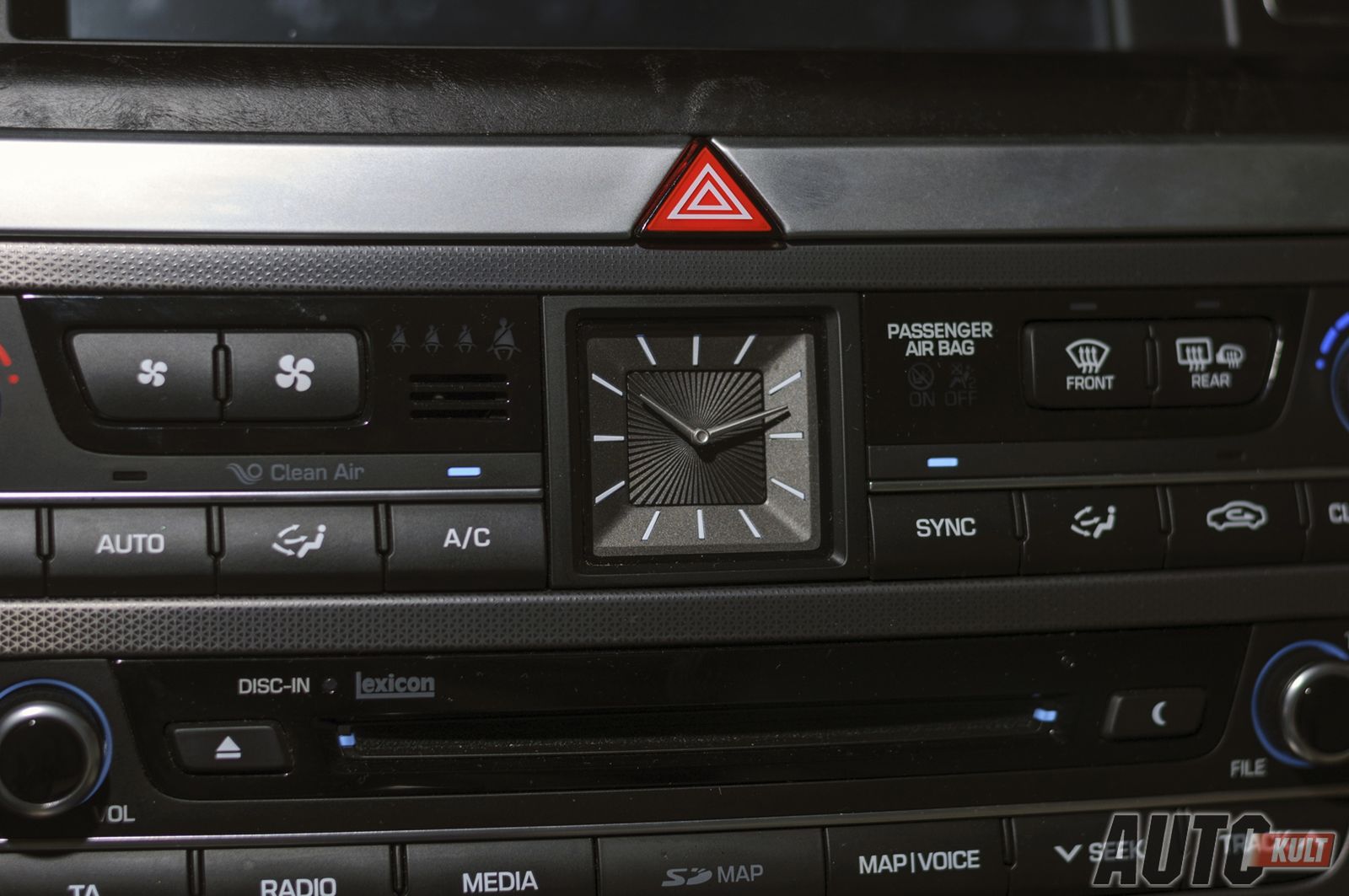 Hyundai Genesis 3,8 V6 - test [galeria] 13