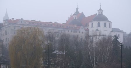 Policjanci w kominiarkach weszli do klasztoru oo. Dominikanów w Lublinie. Prokuratura: „Podejrzany miał być widziany w tym klasztorze”