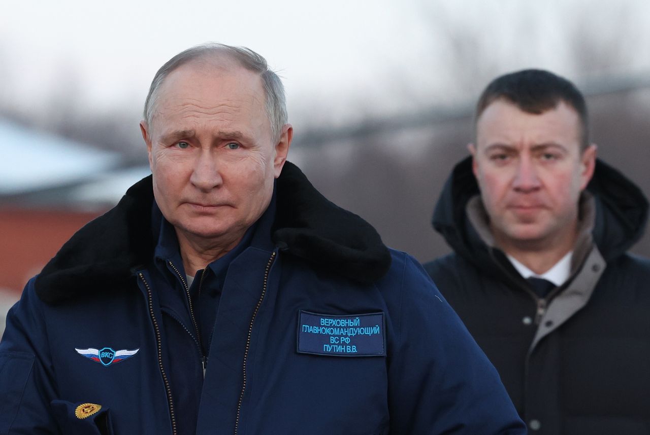 German authorities want to protect Vladimir Putin's enemies.