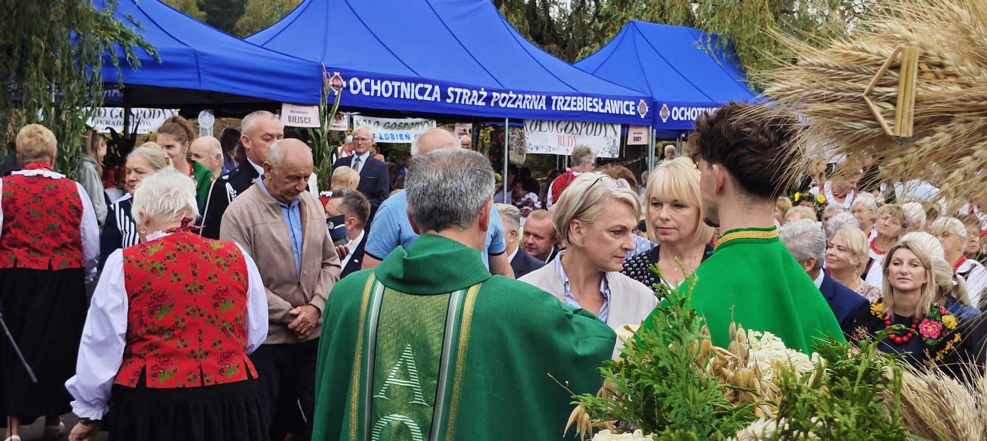 Kliknij strzałkę, aby przejść do następnych zdjęć!