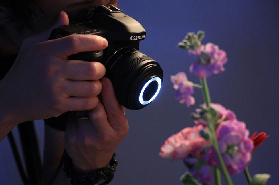 Canon EF-S 35mm f/2.8 Macro IS STM - powiększenie 1:1 i specjalny pierścień LED