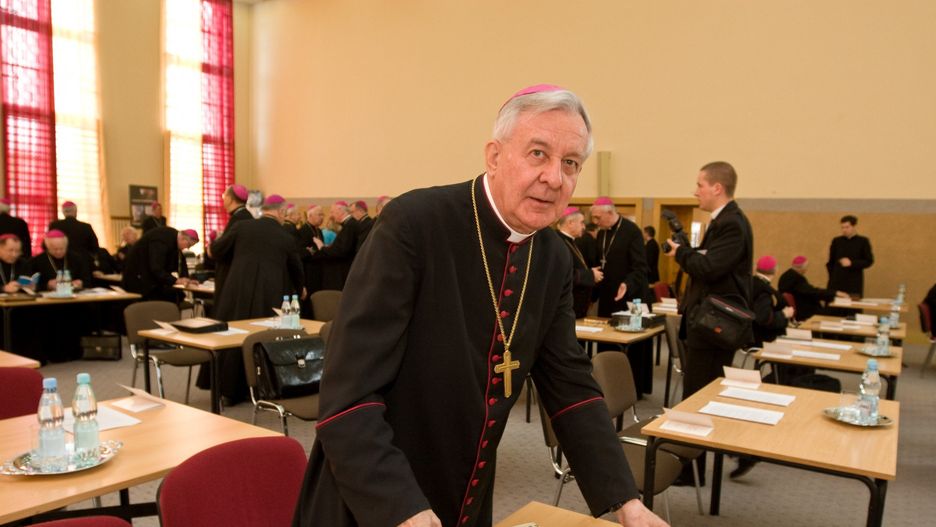 Nie żyje Juliusz Paetz, były arcybiskup Poznania. Miał 84 lata. Rodzina chce zorganizować prywatny pogrzeb.