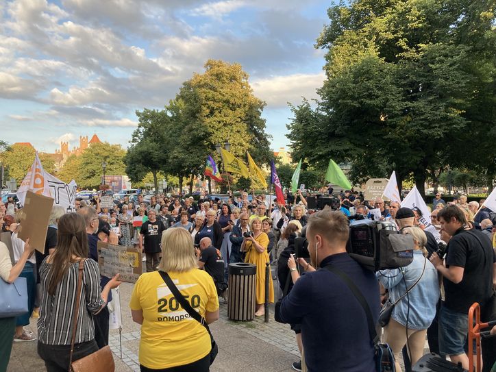 Gdańsk. Manifestacja przeciwko "Lex TVN"