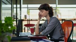 Coraz więcej pracujących sięga po pomoc psychologiczną. Raport Medicover pokazuje nowe dane