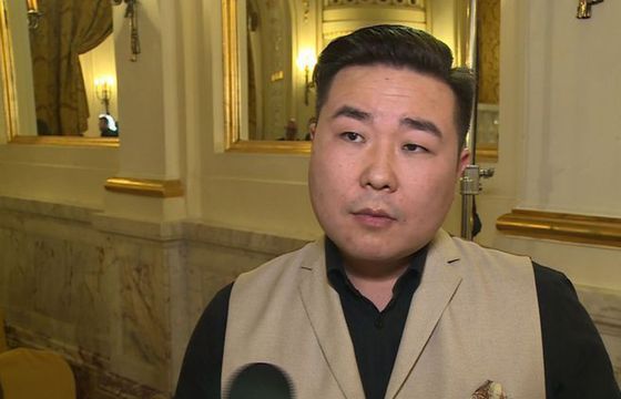 Bilguun Ariunbaatar: miałem depresję. Zacząłem chodzić na terapię, bo mam córkę, o którą muszę dbać