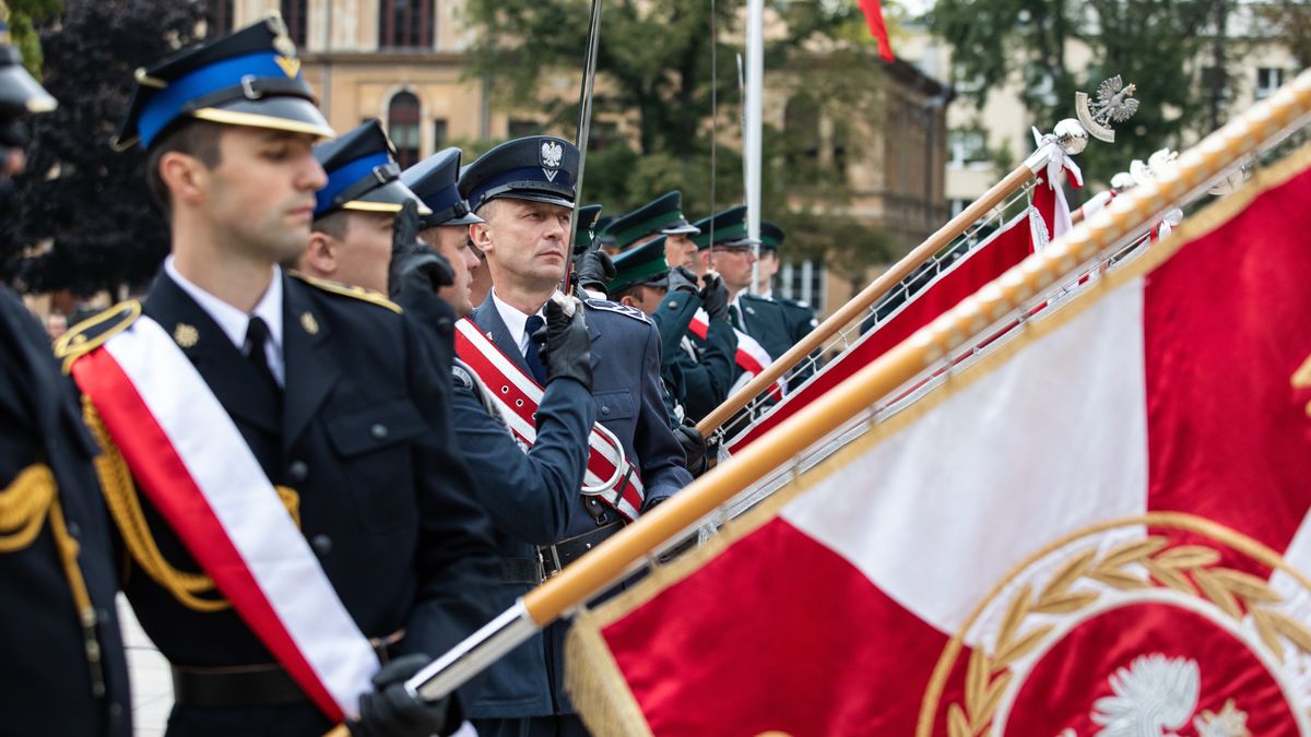 Krajowa Administracja Skarbowa obejmuje izby administracji skarbowej i urzędy celno-skarbowe. Zdjęcie ilustracyjne