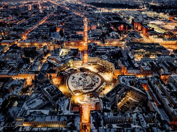 Pogoda w Łodzi. Prognoza na czwartek 13 listopada 2025. Poranne mgły, potem słońce