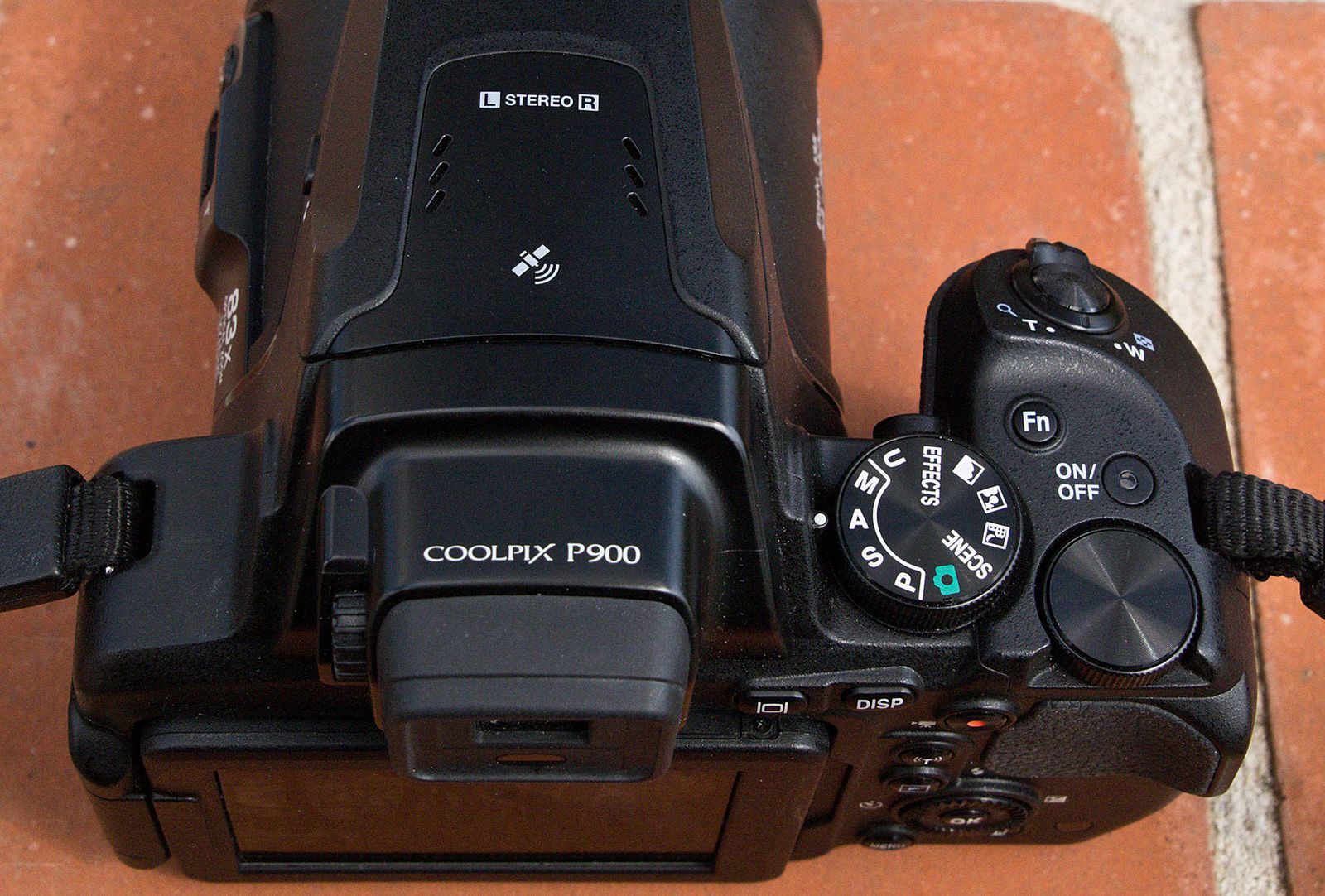 Nikon Coolpix P900 – dwumetrowy zoom! 6