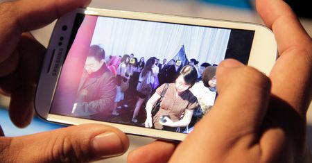 Jak korzystamy ze smartfonów? Multimedia górą