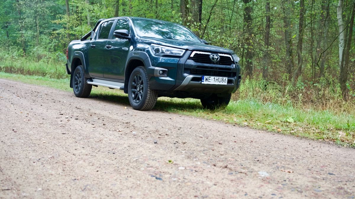 Toyota Hilux Invincible