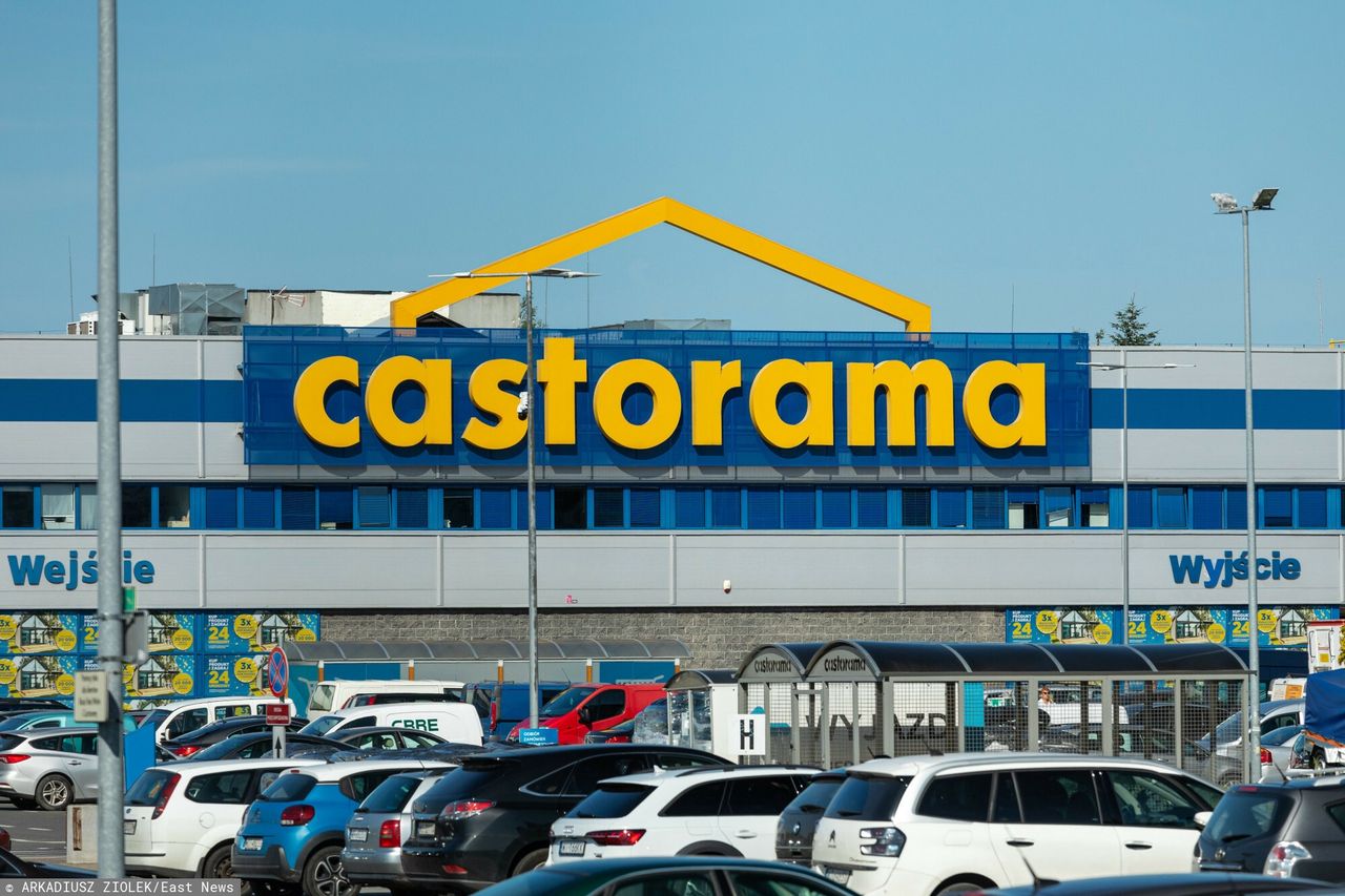 Castorama otwiera sklepy w niedziele. Markety placówkami pocztowymi