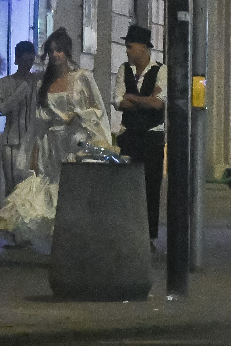 Maciej Zakościelny baluje na mieście z ekipą