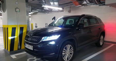 Powolny objazd miasta Škodą Kodiaq - my prowadzimy, wy piszecie, gdzie mamy jechać