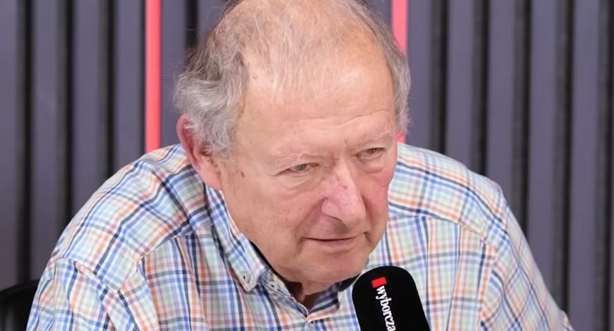 Radni zdecydowali: Adam Michnik honorowym obywatelem Warszawy