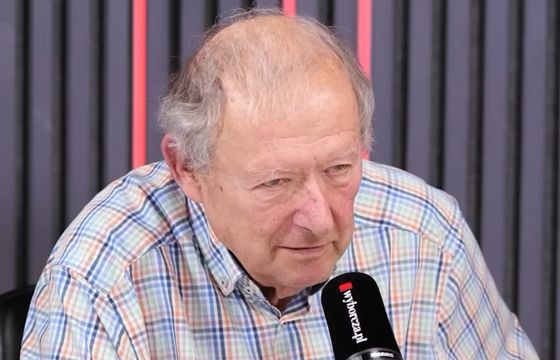 Radni zdecydowali: Adam Michnik honorowym obywatelem Warszawy