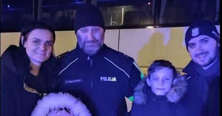 Policjanci dostali wzruszający prezent. Podziękowanie od sześcioletniej Ukrainki