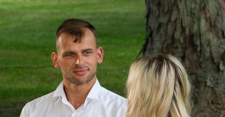 Poznali się jeszcze przed programem. Adam z "Rolnika" pokazał ukochaną