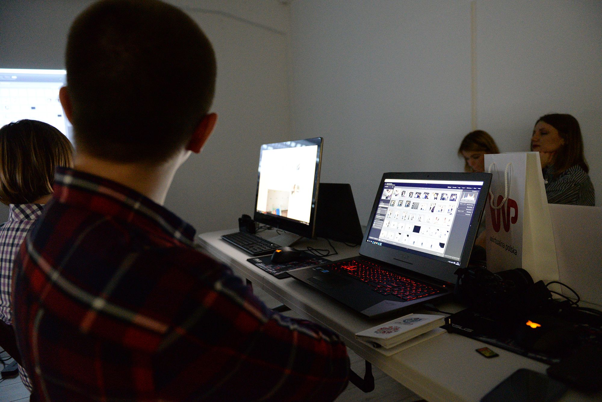Fotorelacja z warsztatów „#kreatywniezASUS” organizowanych przez Fotoblogia.pl oraz firmę ASUS 21