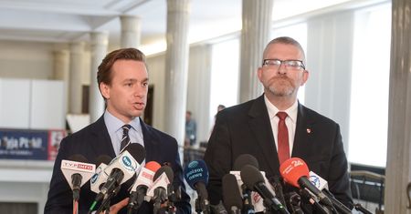 Politycy Konfederacji grzmią: Żądamy dymisji Bodnara